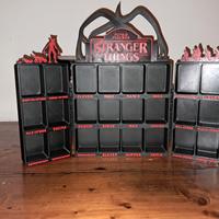espositore stranger things 