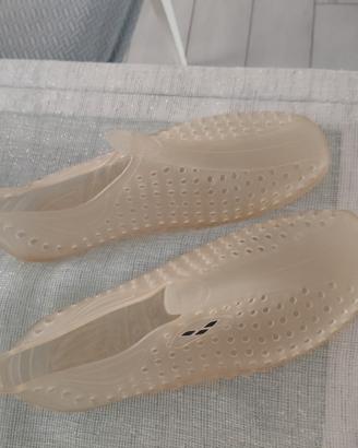 scarpe gomma uso acquatico 