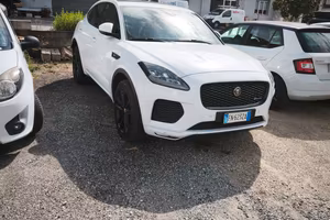 Jaguar e-pace problemi al motore