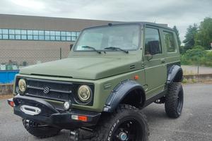 Suzuki samurai sj413