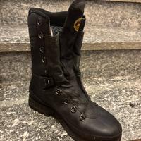 Scarponi in pelle Meindl