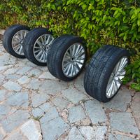 CERCHI ORIGINALI AUDI 18" CON PNEUMATICI PIRELLI