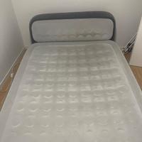 Materasso matrimoniale gonfiabile INTEX