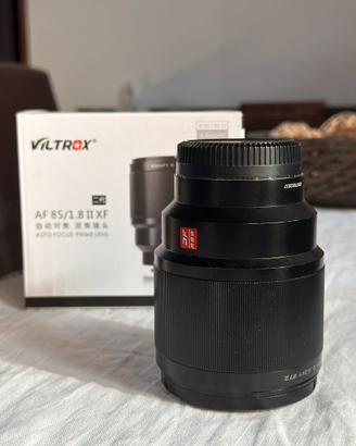 Viltrox  85mm 1.8 mark II (per Fuji)