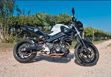 F800R