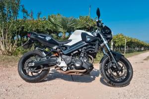 F800R