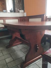 tavolo in legno