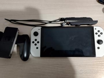 Nintendo switch oled con molti giochi 