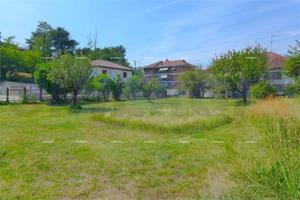 Terreno di 950 m² a Ozzero