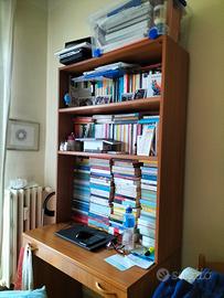 Scrivania con libreria in legno