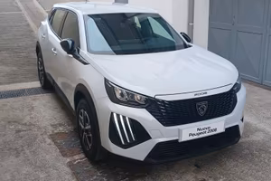 Peugeot 2008 Hybrid 110 e-DCS6 Style