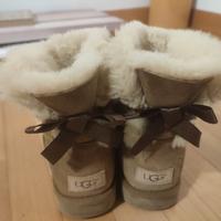 UGG Classic Mini Bailey Bow