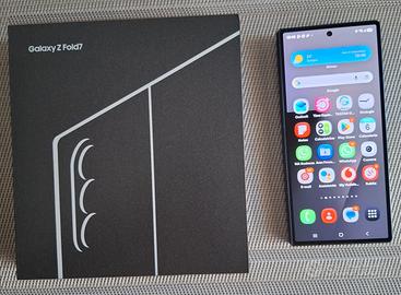 FOLD 7  16 GB DI RAM - 1 TB - TRATTABILE