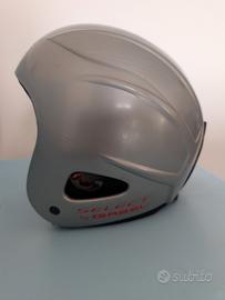 Casco snowboard 