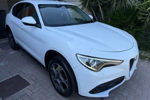 Alfa Romeo Stelvio 2.2 Turbodiesel 210 CV AT8 Q4 S