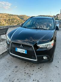 Minisuv Mitubishi 1.8