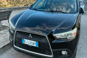 Minisuv Mitubishi 1.8