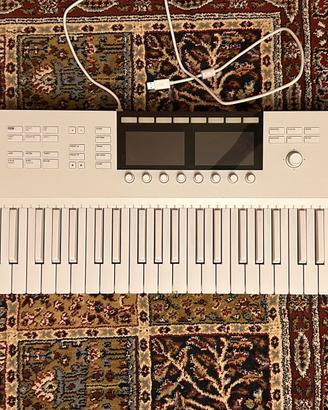 Native Instruments Komplete Kontrol S49 MKII