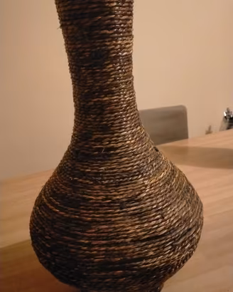 vaso in vimini 