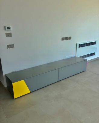 Stupendo Mobile Porta TV