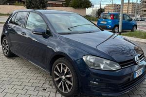 Volkswagen 7  1.6 blue TDi