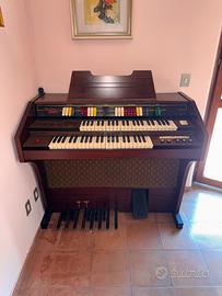Organo elettrico vintage Howard Skyline 245