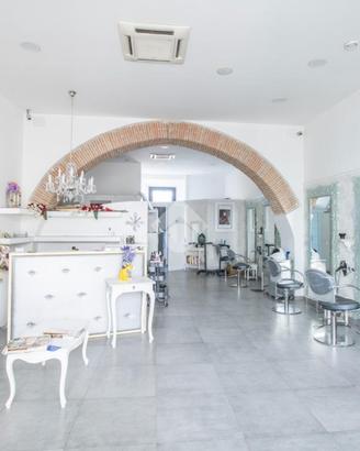 MONOLOCALE A RIETI