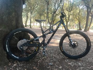 COMMENCAL CLASH JR V2 GLITTERY BLACK  26'