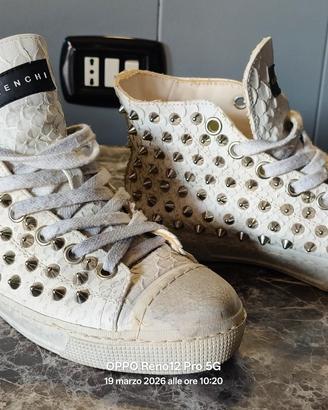 sneakers Gienchi 38