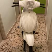 Scooter / bici elettrica con pedalata assistita 