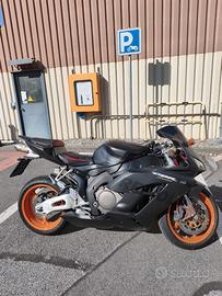 Honda CBR 1000 RR Fireblade 2006