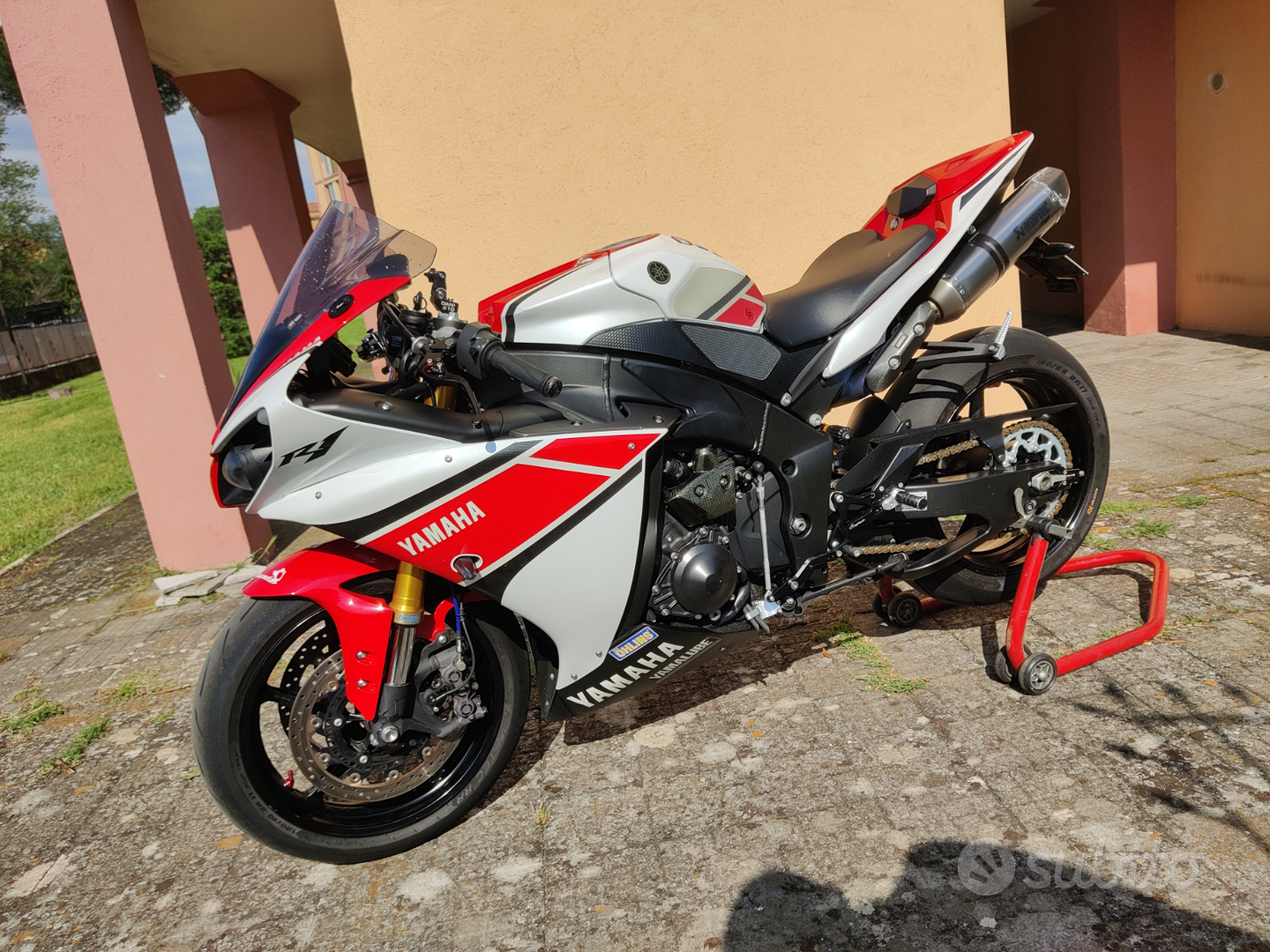 50th Anniversary Yamaha R1 2012 Yamaha R1 2012 50th Anniversary