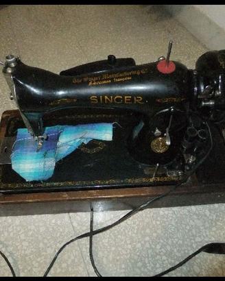 MACCHINA DA CUCIRE SINGER 15K88