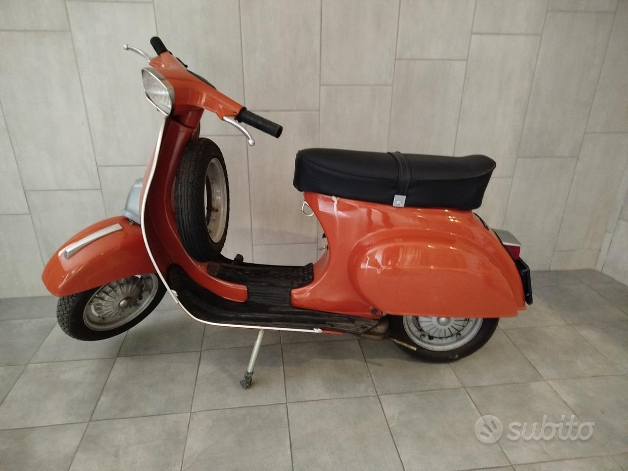 Vespa 50 Special V5a2t V5a2t Colore Rosso Corallo Vespa 50 Special