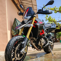 Aprilia Dorsoduro 750 (2011)