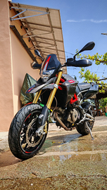 Aprilia Dorsoduro 750 (2011)