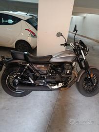 moto Guzzi V9 Bobber