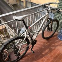 MTB Specialized 26 pollici