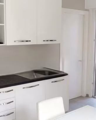 Pesaro con 2 camere da letto e giardino  4+4