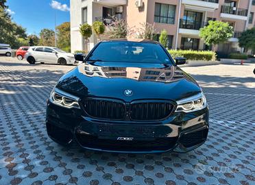 BMW Serie 5 550i M-Sport eccelsa V8