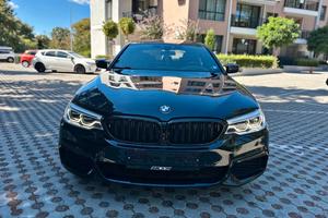 BMW Serie 5 550i M-Sport eccelsa V8