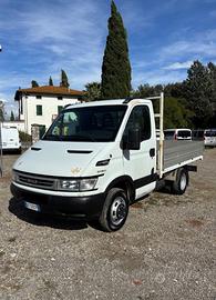 Iveco daily 35c10 cassone e sponde