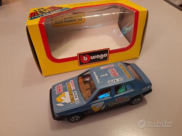 Alfa Romeo 33 "Gente Motori" modello Burago 1/43