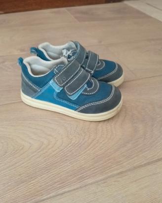 Scarpe bimbo