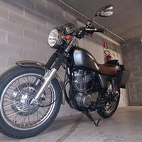 Yamaha SR 400 - 2016