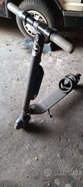 monopattino ninebot 