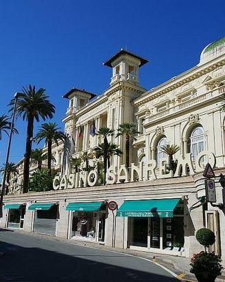 Dal Casinò,pieno centro lussuoso trilocale