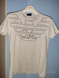 T-shirt bianca di Emporio Armani 