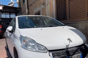 Peugeot 208 1.2 VTi Active (2013) - MOTORE FUSO