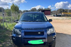 Land Rover 2005
